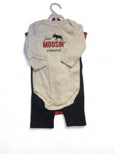 Just moosin around hb baby onsies set