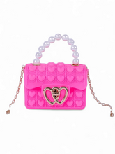 Heart purse buckle with pearl handle