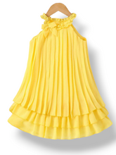 Yellow accordion girl dress