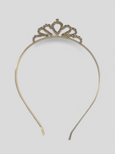 Girl tiara