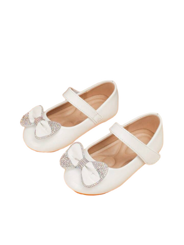 White girl formal shoes with bow on top