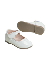 Girl formal shoes